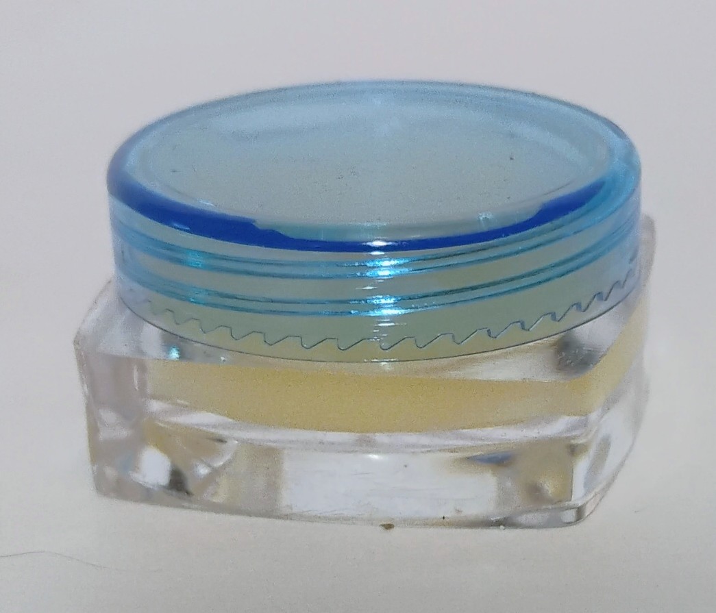 sample ExtremeKing container